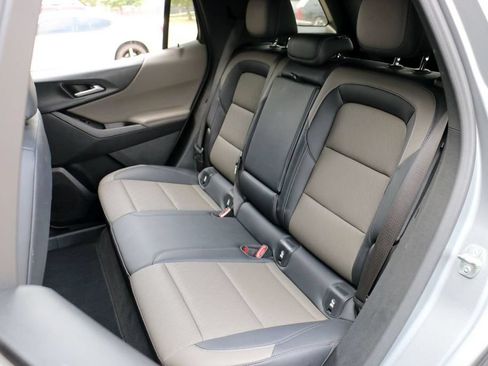Used 2025 Chevrolet Equinox LT w/ Convenience Package II AWD/4WD image 21