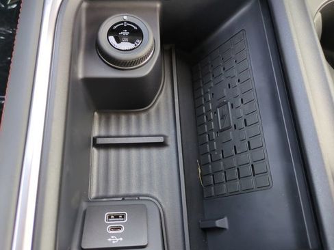 New 2025 Ford Expedition Max Active image 23