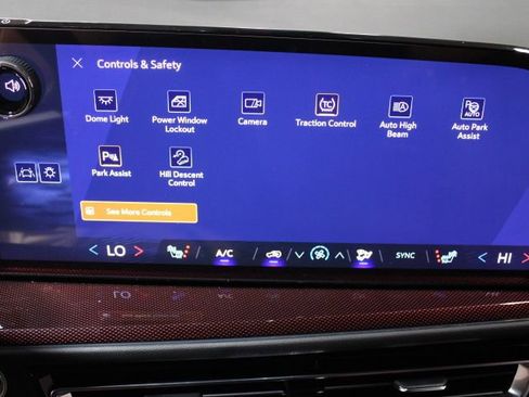 New 2026 Chevrolet Traverse Z71 w/ Enhanced Driving Package AWD/4WD image 51