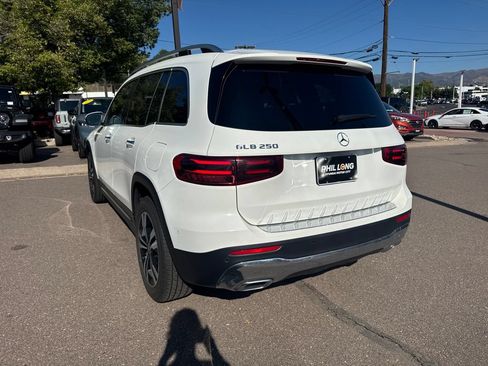 Used 2024 Mercedes-Benz GLB 250 image 13