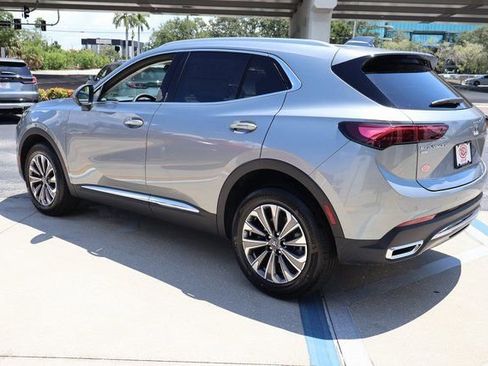 New 2025 Buick Envision Preferred image 4