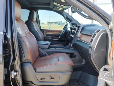 Used 2024 RAM 2500 Limited w/ Towing Technology Group image 30