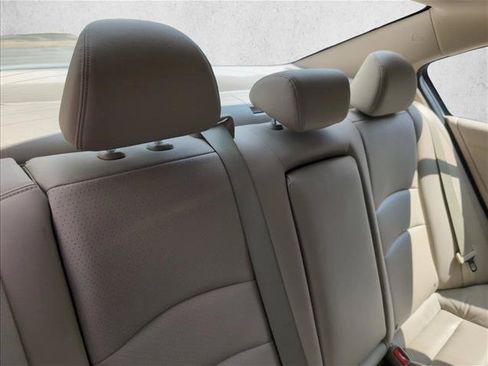 Used 2013 Honda Accord EX-L image 26