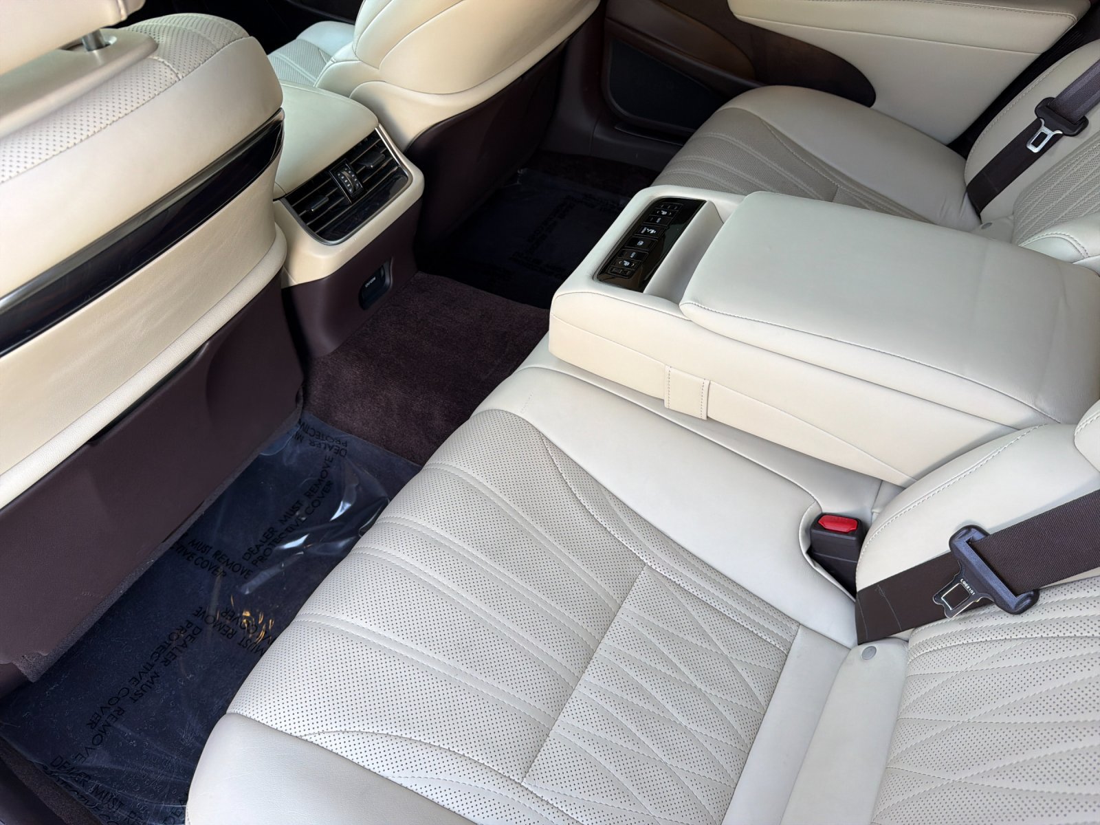 Used 2018 Lexus LS 500h w/ Interior Upgrade Package RWD image 14