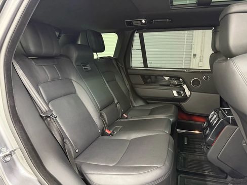 Used 2019 Land Rover Range Rover Long Wheelbase Supercharged image 41