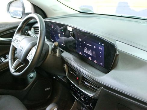 Used 2025 Buick Encore GX Avenir w/ Avenir Technology Package AWD/4WD image 12