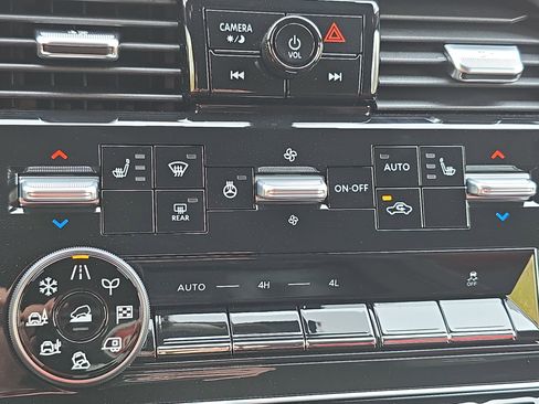 New 2026 Nissan Armada NISMO image 25