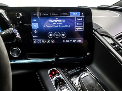 Used 2023 Chevrolet Corvette Stingray Premium Cpe w/ Z51 Performance Package image 19