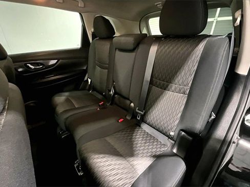 Used 2020 Nissan Rogue SL image 23