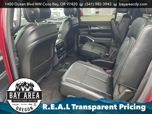 Used 2024 Jeep Wagoneer Series III image 10