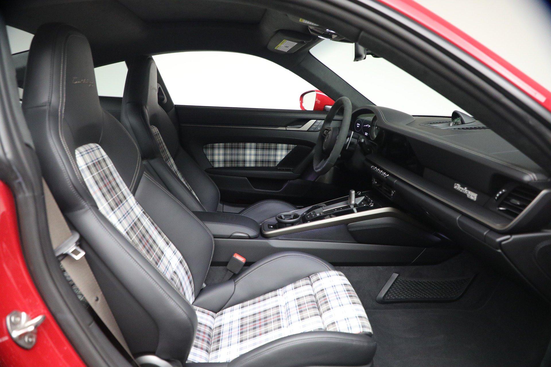 Used 2025 Porsche 911 Turbo S AWD/4WD image 17