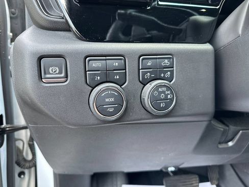 Used 2024 Chevrolet Silverado 1500 ZR2 w/ Dark Appearance Package AWD/4WD image 19