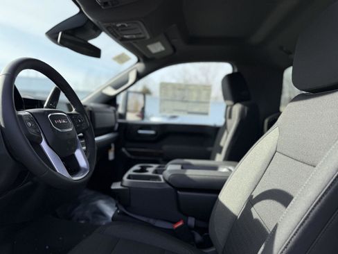 New 2025 GMC Sierra 3500 SLE w/ SLE Convenience Package image 12