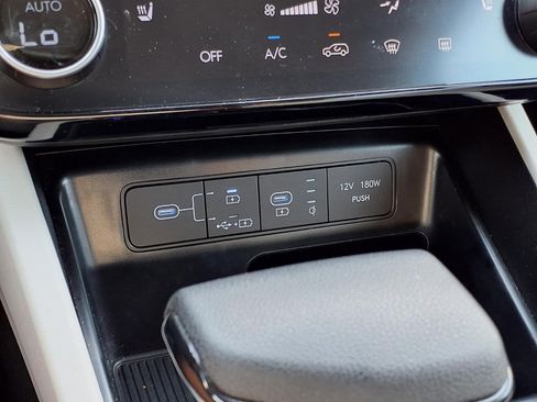 Used 2025 Hyundai Tucson SEL FWD image 17