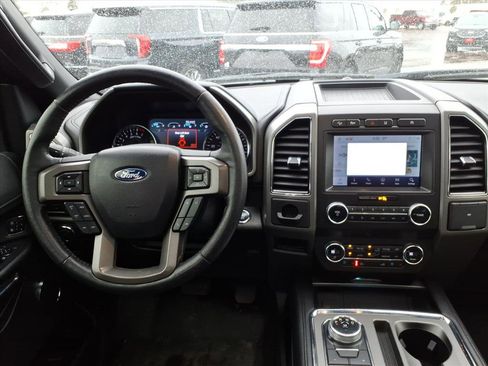 Used 2020 Ford Expedition XLT w/ Equipment Group 202A image 17