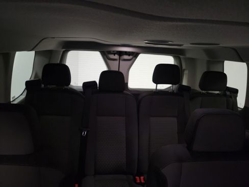 Used 2023 Ford Transit 350 XLT image 23