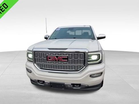 Used 2017 GMC Sierra 1500 Denali w/ Denali Ultimate Package image 4