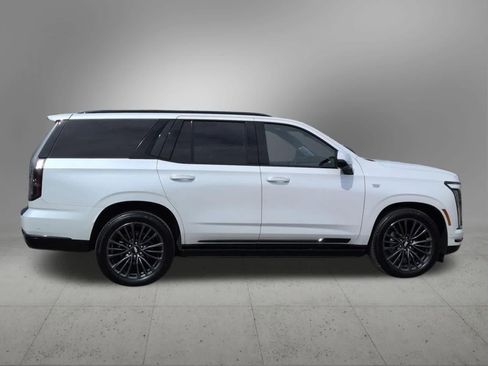 Used 2025 Cadillac Escalade Sport Platinum AWD/4WD image 7