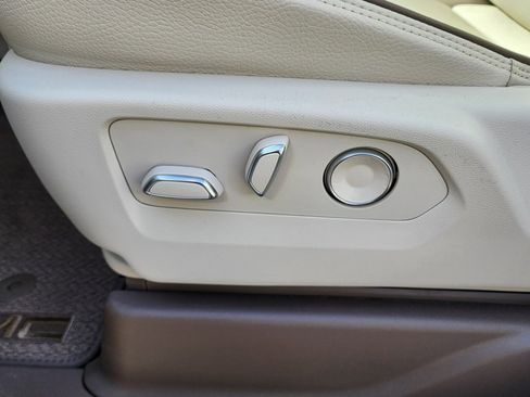 New 2026 GMC Yukon XL Denali w/ Sun & Power Step Package image 18