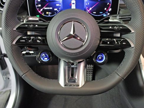 Certified 2025 Mercedes-Benz GLC 43 AMG 4MATIC image 18