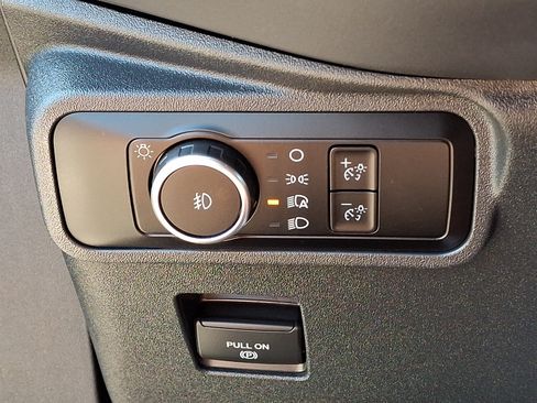 Used 2025 Ford Bronco Badlands AWD/4WD image 26