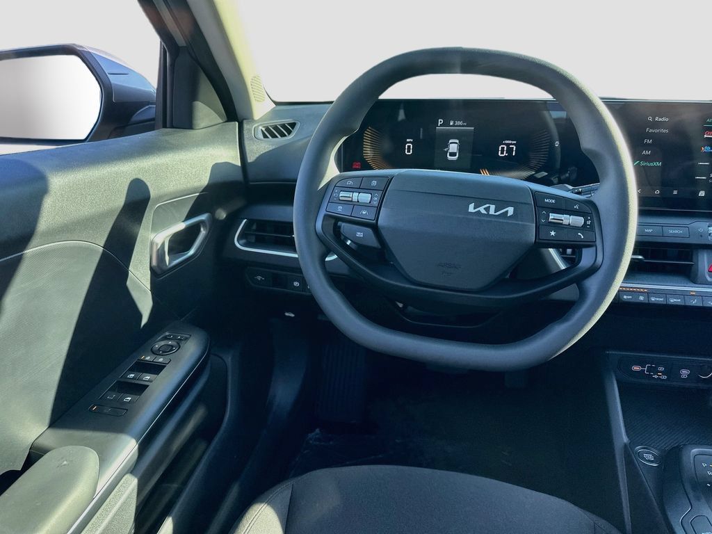 New 2026 Kia K4 FWD image 20