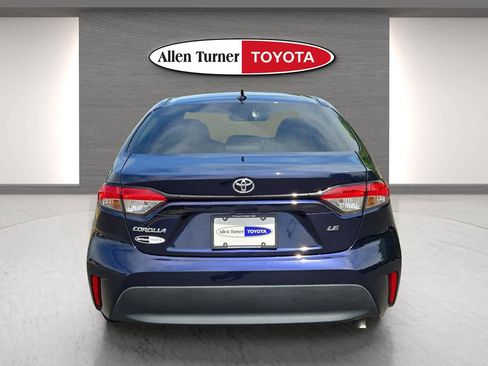 Used 2023 Toyota Corolla LE image 7
