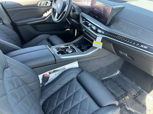 Used 2026 BMW X5 xDrive40i w/ Climate Comfort Package AWD/4WD image 13