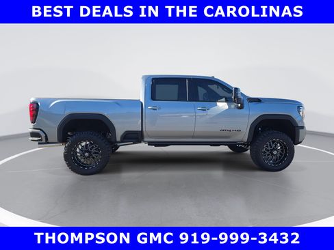 New 2026 GMC Sierra 2500 AT4 w/ AT4 Preferred Package image 3