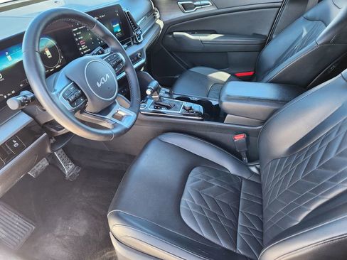 Used 2023 Kia Sportage X-Pro image 7