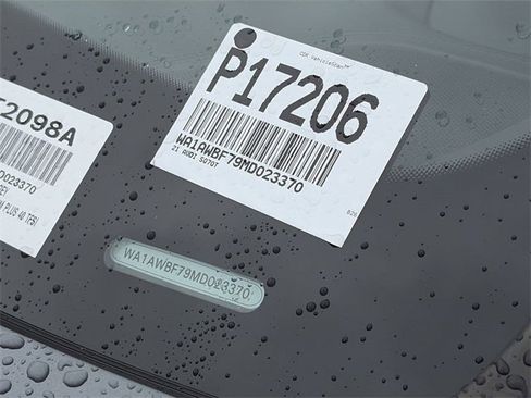 Used 2021 Audi SQ7 Premium Plus w/ Executive Package image 33