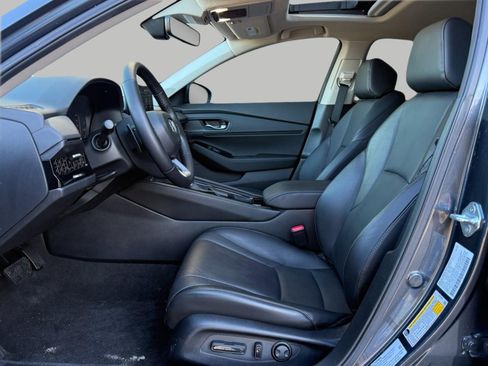 Used 2025 Honda Accord Touring image 20