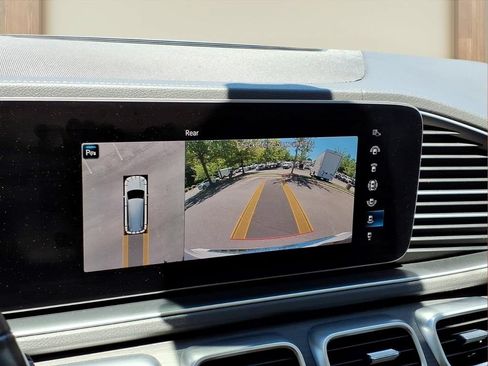 Used 2020 Mercedes-Benz GLS 450 4MATIC image 5