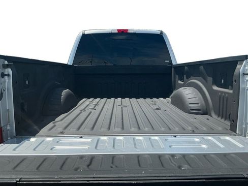 Used 2019 Ford F250 Platinum w/ Platinum Ultimate Package AWD/4WD image 24