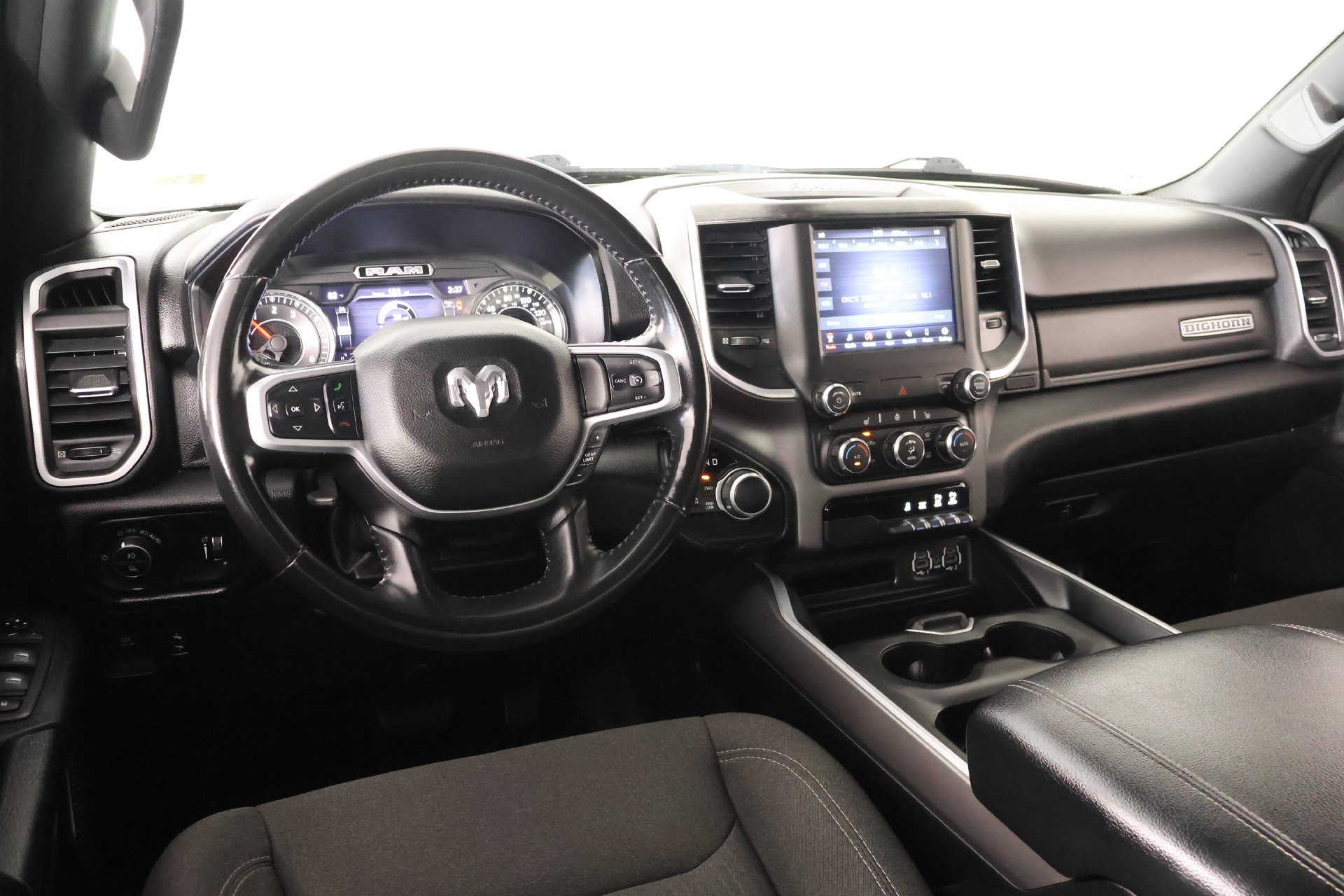 Used 2021 RAM 1500 Big Horn AWD/4WD image 2