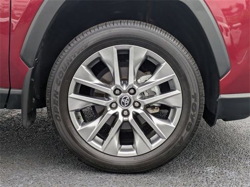 Used 2025 Toyota RAV4 XLE Premium image 11