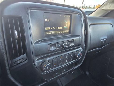 Used 2018 GMC Sierra 1500 2WD Regular Cab image 28