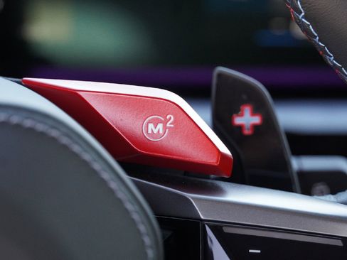 Used 2025 BMW M5 Touring image 21