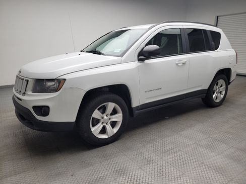Used 2015 Jeep Compass Sport w/ Power Value Group AWD/4WD image 2