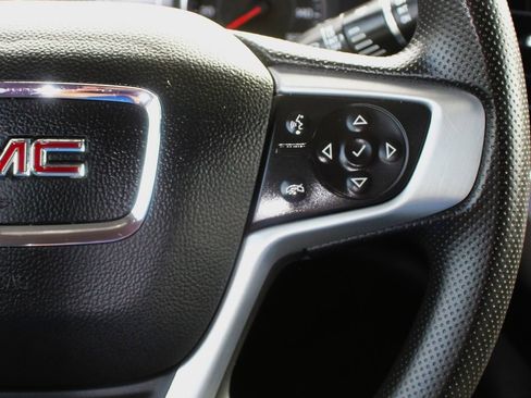 Used 2023 GMC Acadia SLE w/ Driver Convenience Package image 25