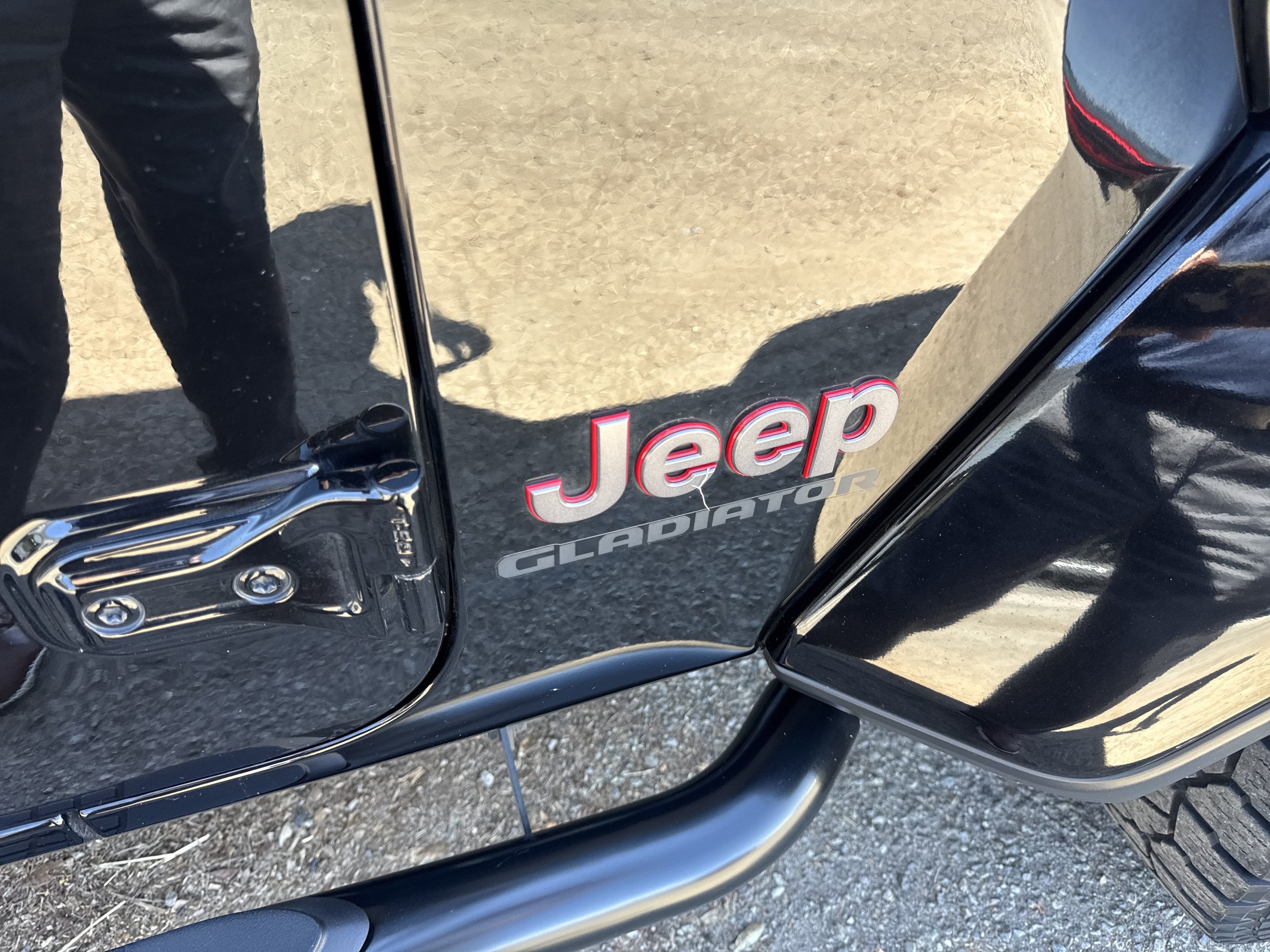 Used 2021 Jeep Gladiator Rubicon AWD/4WD image 18