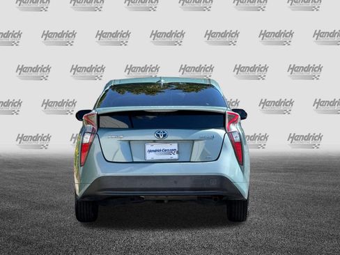 Used 2016 Toyota Prius Two FWD image 6