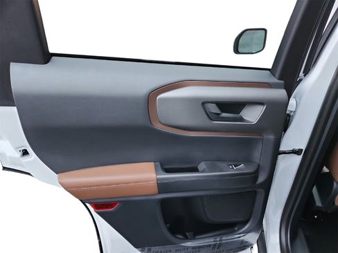 New 2025 Ford Bronco Sport Outer Banks image 21