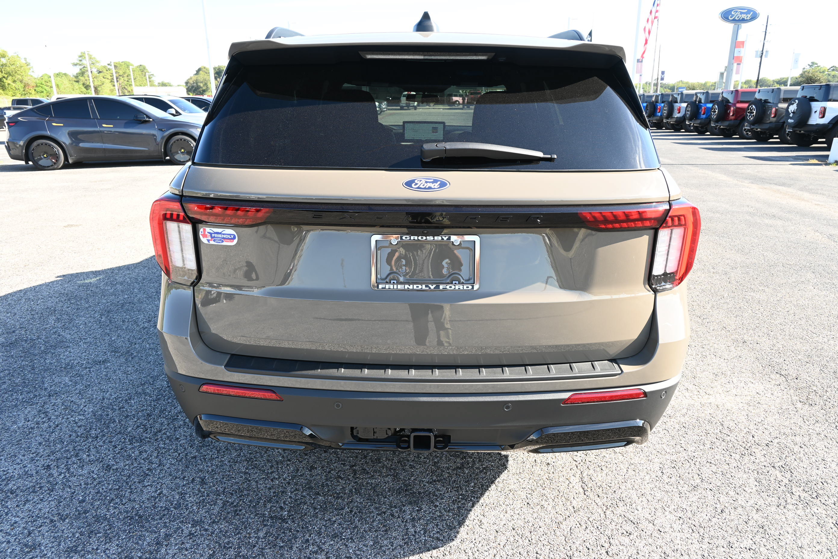 New 2027 Ford Explorer ST-Line RWD image 3