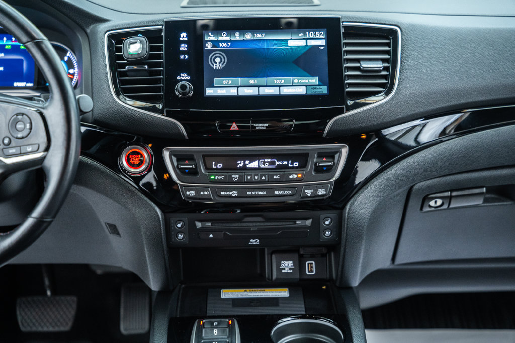 Used 2022 Honda Pilot Black Edition image 24