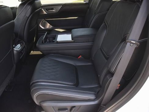 New 2026 INFINITI QX80 Autograph AWD/4WD image 18