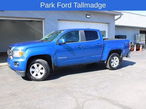 Used 2018 GMC Canyon SLE w/ SLE Convenience Package image 2