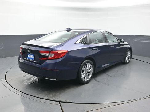 Used 2019 Honda Accord LX image 6