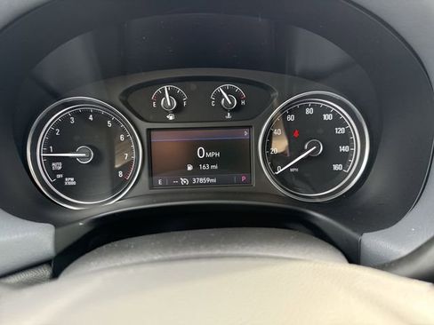 Certified 2023 Buick Enclave Essence image 12