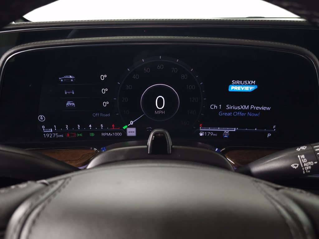 Used 2021 Cadillac Escalade ESV Premium Luxury Platinum AWD/4WD image 21